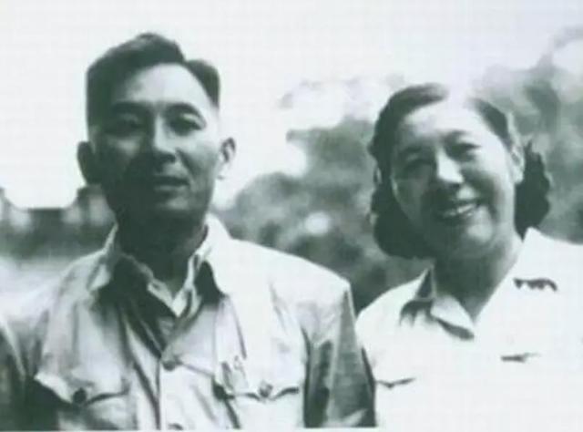 1989年开国上将叶飞访问菲律宾,临行前报告:希望回乡为父母扫墓 1989年开国上将叶飞访问菲律宾,临行前报告:希望回乡为父母扫墓