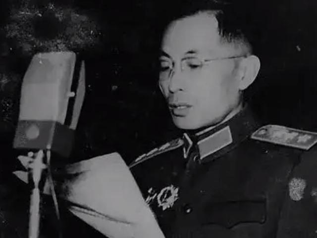 1989年开国上将叶飞访问菲律宾,临行前报告:希望回乡为父母扫墓 1989年开国上将叶飞访问菲律宾,临行前报告:希望回乡为父母扫墓