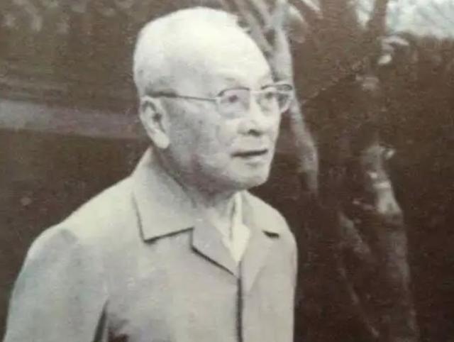 1989年开国上将叶飞访问菲律宾,临行前报告:希望回乡为父母扫墓 1989年开国上将叶飞访问菲律宾,临行前报告:希望回乡为父母扫墓