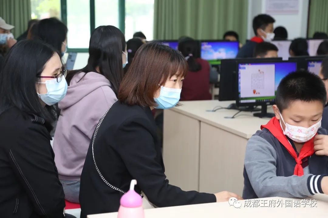 初夏蔷薇飘香，王府少年成长——成都王府小学部家长开放日