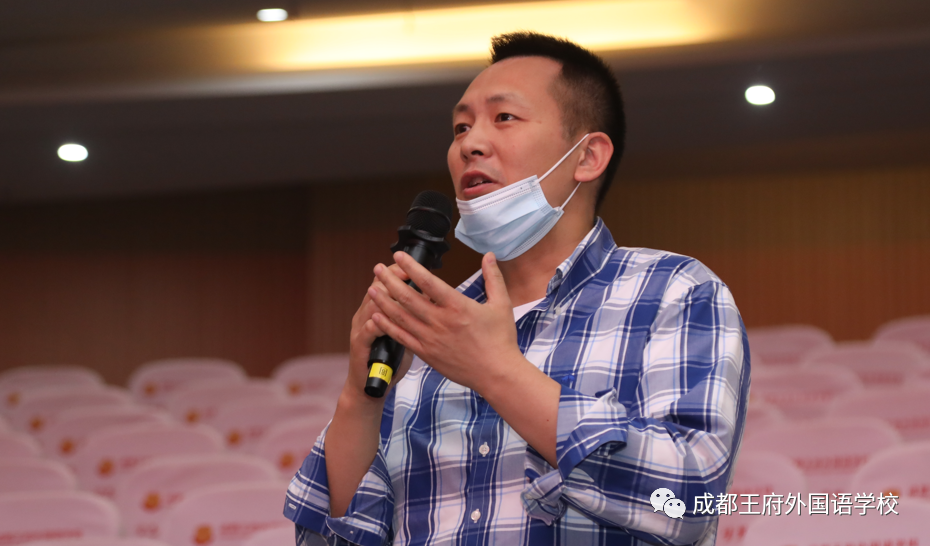 栀子飘香，因爱相聚——成都王府外国语学校召开五月校长早茶会