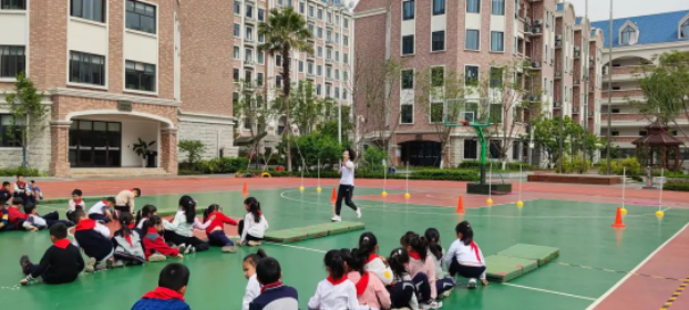 唯有深耕,方能精进——小学部第三届“蓝花楹”杯青年教师教学大赛 唯有深耕,方能精进——小学部第三届“蓝花楹”杯青年教师教学大赛