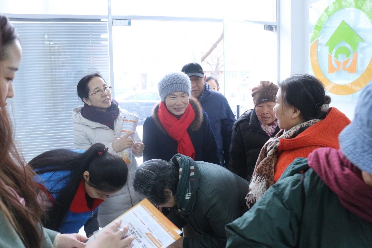 爱传承为老服务机构走进铁三社区