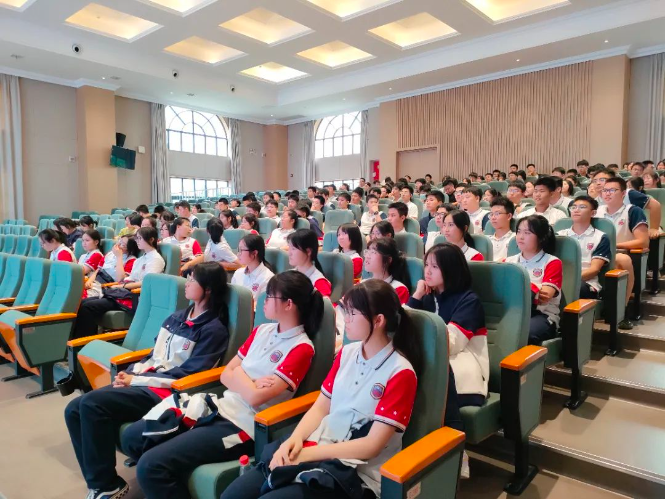 “五育并举·展学科风采”——高中部学科活动风采(二) “五育并举·展学科风采”——高中部学科活动风采(二)