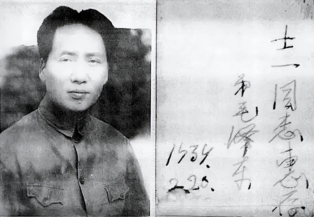地主毁家抗日当上八路军旅长,毛主席接见时问他:有人排挤你吗? 地主毁家抗日当上八路军旅长,毛主席接见时问他:有人排挤你吗?