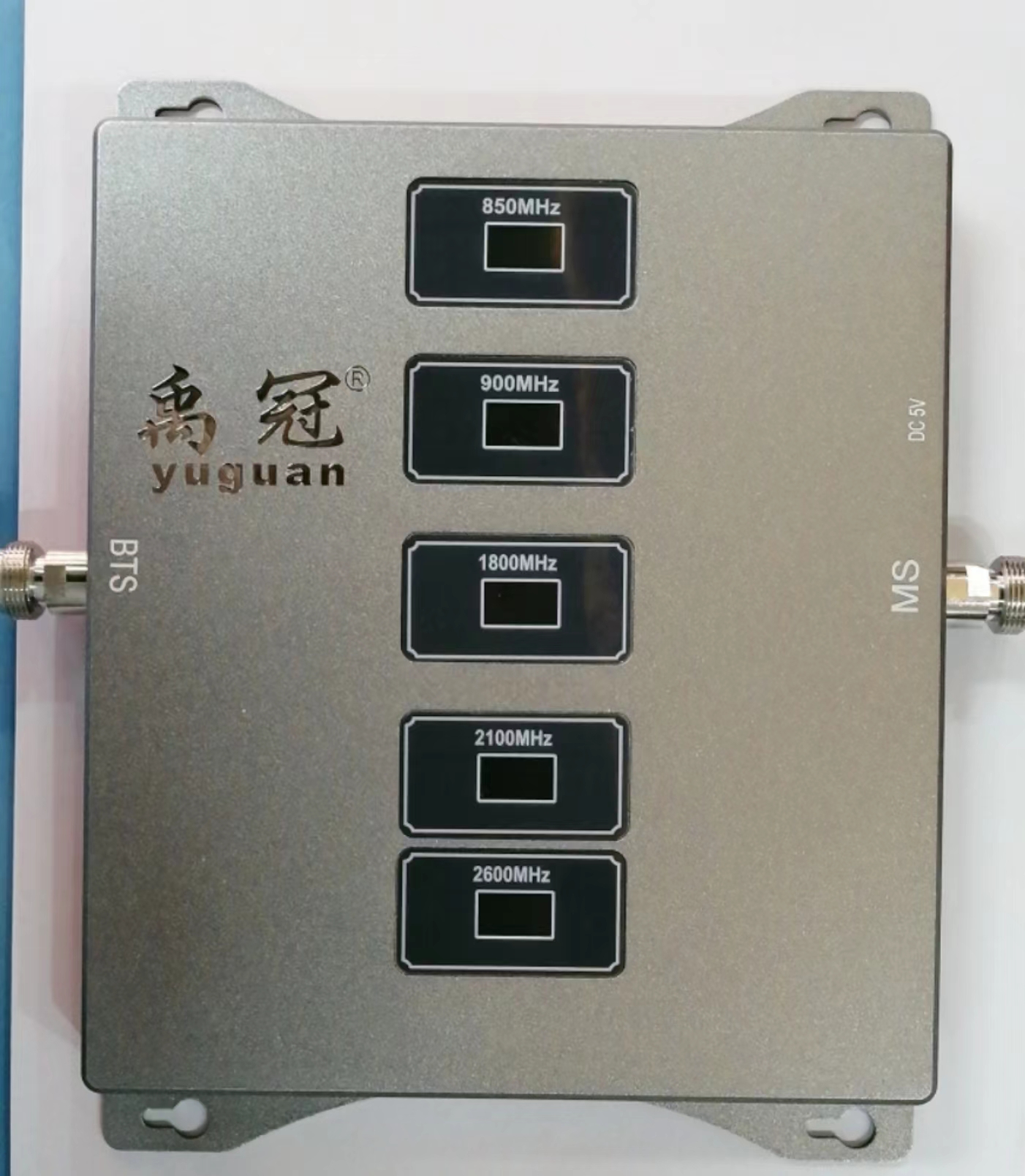 禹冠YG-QWT4G/YGG-L 一拖二信号放大器（包含一个室内和室外天线+20米连接线）