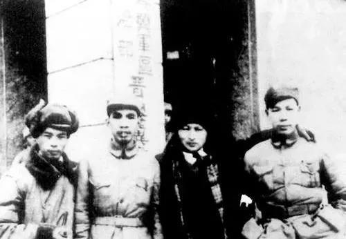 拍下鲁迅遗照白求恩裸照 他是被“枪决”的中国战地记者第一人 拍下鲁迅遗照白求恩裸照 他是被“枪决”的中国战地记者第一人