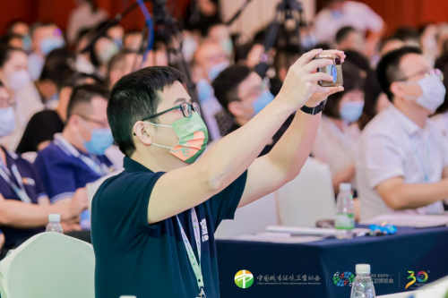聚焦环卫大势 共谋产业新局  2022中国环卫协会年会，在厦门召开