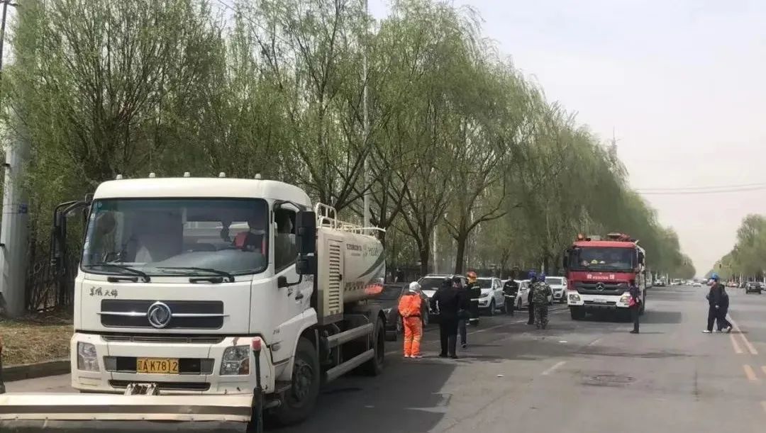 環衛員工路遇著火 環衛+消防模式助力處置火情