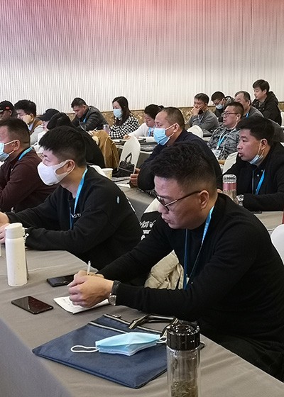 保洁清洗现场培训