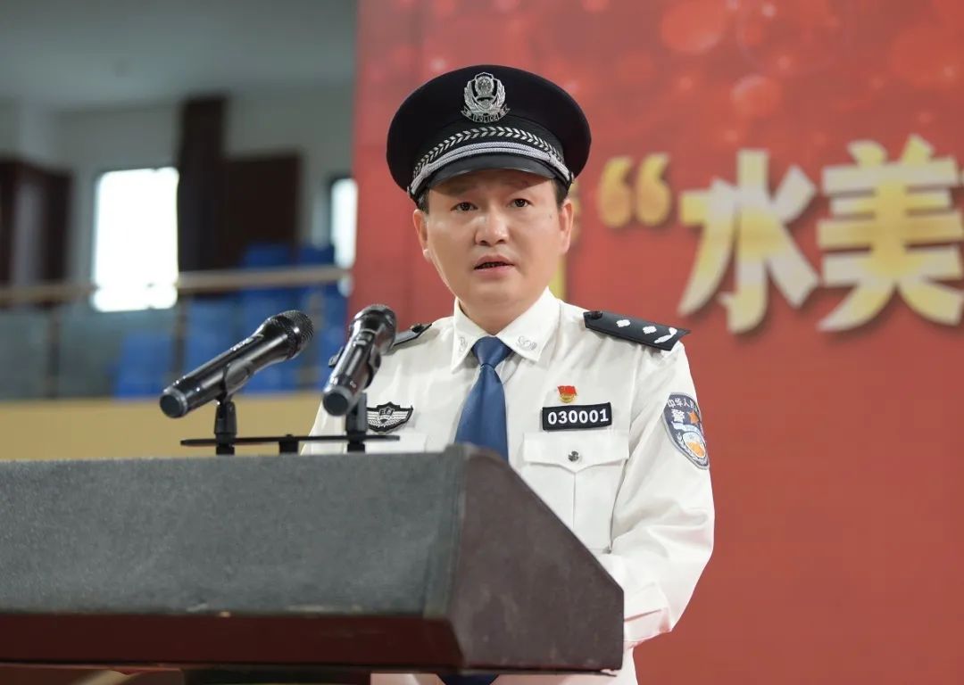 玉禾田获授景德镇瓷都“红马甲”义警分队荣誉称号 玉禾田获授景德镇瓷都“红马甲”义警分队荣誉称号