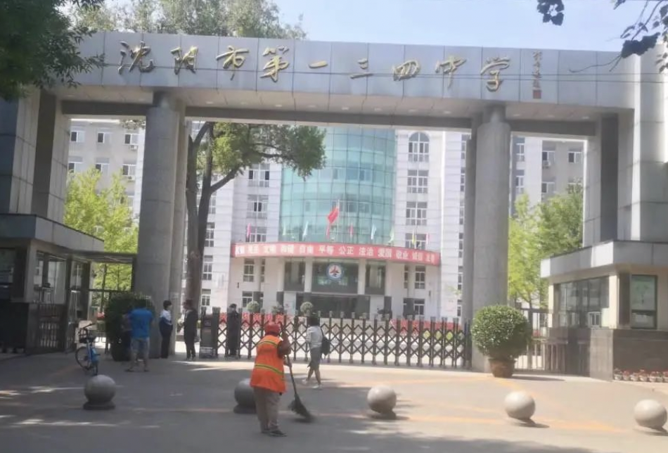 環(huán)衛(wèi)保障高考 助力學(xué)子金榜題名