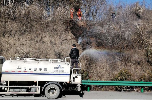 重慶山火牽動人心,玉禾田員工參與山火撲救 重慶山火牽動人心,玉禾田員工參與山火撲救