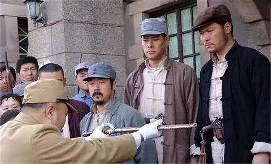 身为甲级战斗英雄、铁道游击队创始人,徐广田抗战胜利后为何投敌 身为甲级战斗英雄、铁道游击队创始人,徐广田抗战胜利后为何投敌