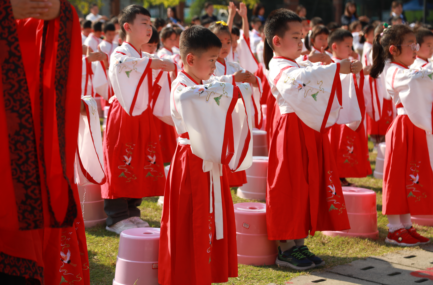 开笔启蒙，慧悦人生| 成都王府外国语学校2022—2023学年新小一开笔礼活动