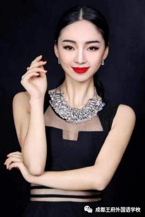 育艺术苗子，绘精彩未来 | 成都王府艺术特长班开始招生啦！