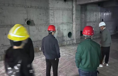 公司领导一行赴攀枝花项目施工现场检查指导工作 公司领导一行赴攀枝花项目施工现场检查指导工作