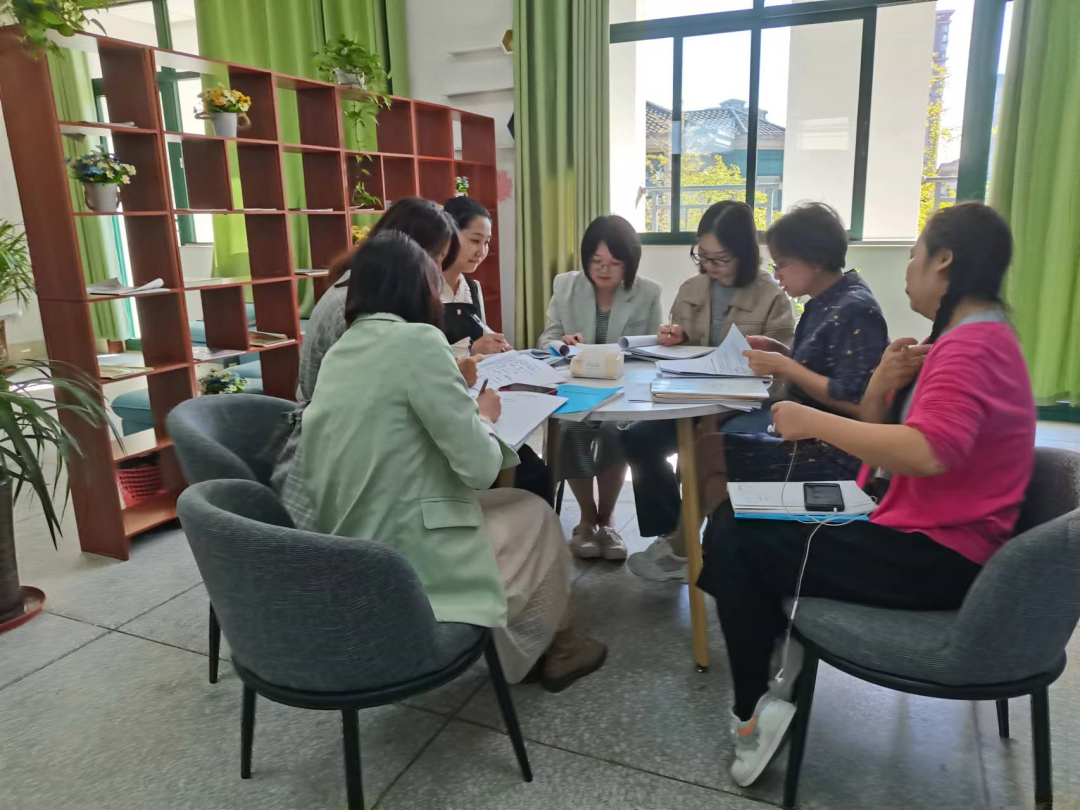 下沉一线，回归课堂——成都王府管理干部深入课堂抓教学