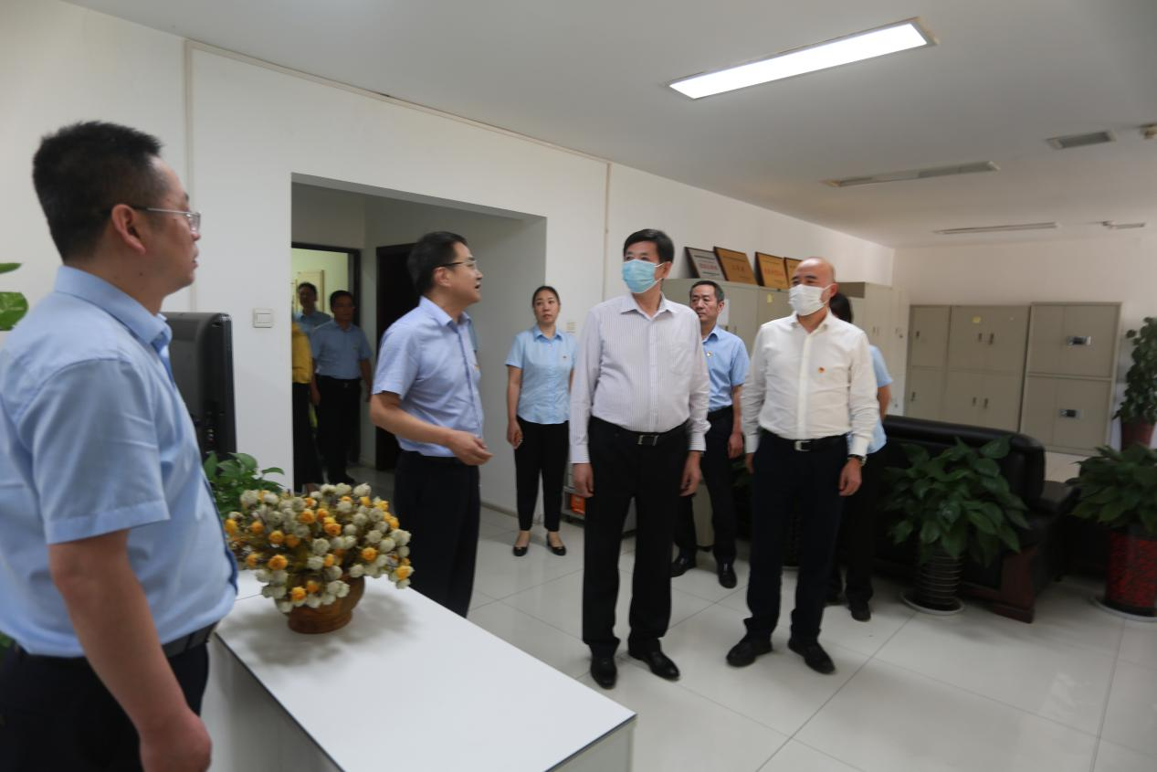 【公司动态】驻省财政厅纪检监察组组长、党组成员蒋明庆 一行莅临省再担保公司调研 【公司动态】驻省财政厅纪检监察组组长、党组成员蒋明庆 一行莅临省再担保公司调研