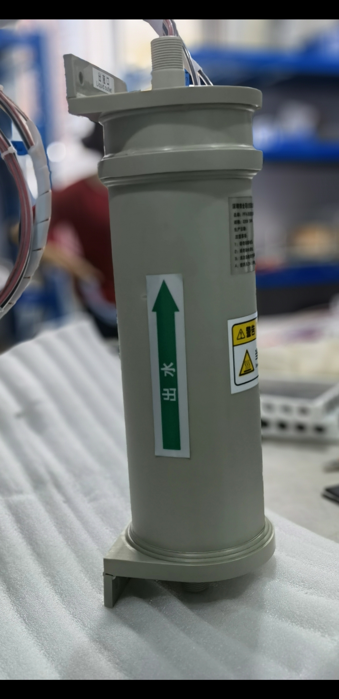 High Purity Flow Path PFA Inline Chemical Heater For Photovoltaic Wafer Cleaning