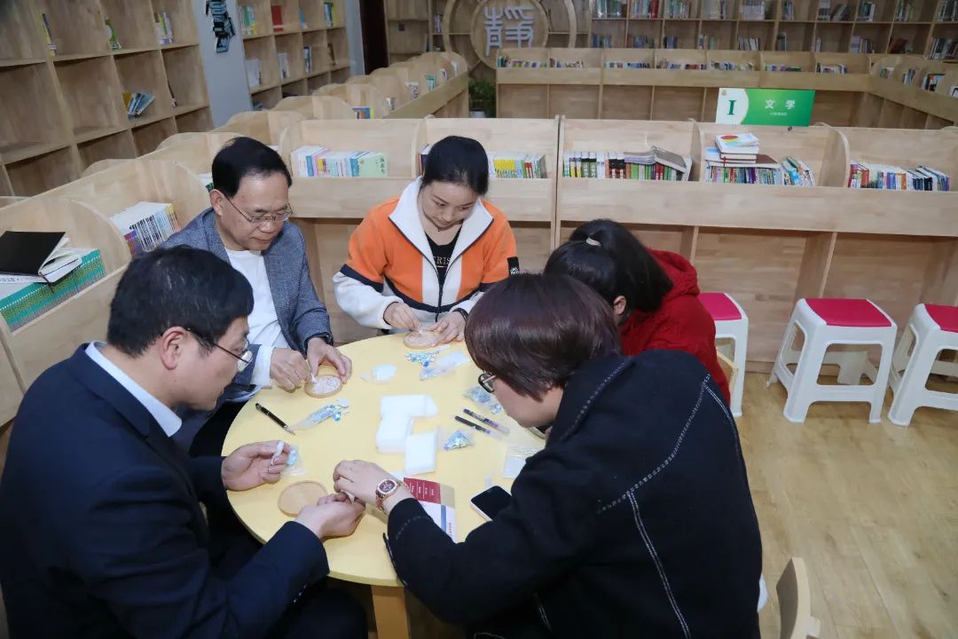 金秋十月，聚力前行| 亲爱的家长，请您查收十月校长来信