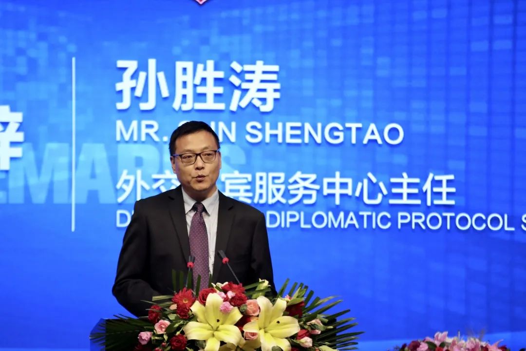 “教育与外交的美妙邂逅”：法政集团旗下北京王府公益基金会与外交礼宾服务中心签署战略合作协议