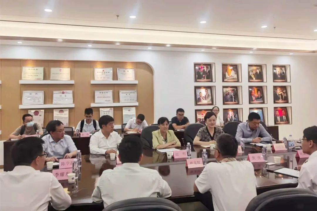 合肥市政府赵明副市长一行莅临纵横集团调研并出席战略合作框架协议签约仪式 合肥市政府赵明副市长一行莅临纵横集团调研并出席战略合作框架协议签约仪式