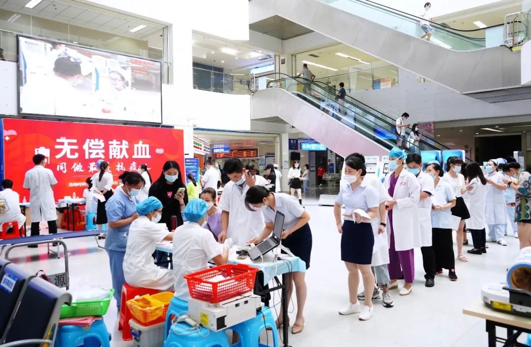【无偿献血 拯救生命】我院组织职工开展无偿献血活动 【无偿献血 拯救生命】我院组织职工开展无偿献血活动