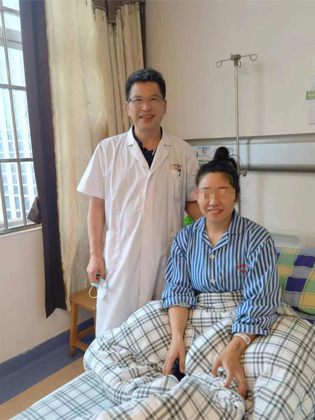 面部不自觉抽动，找对专家重获笑容和美丽！