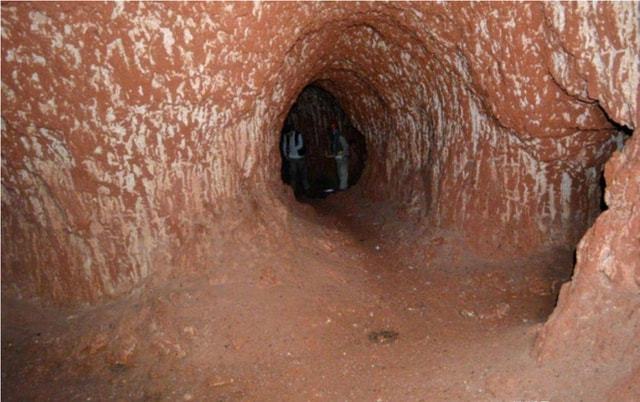 巴西13000年前的史前隧道,不是人类建造,那是谁? 巴西13000年前的史前隧道,不是人类建造,那是谁?