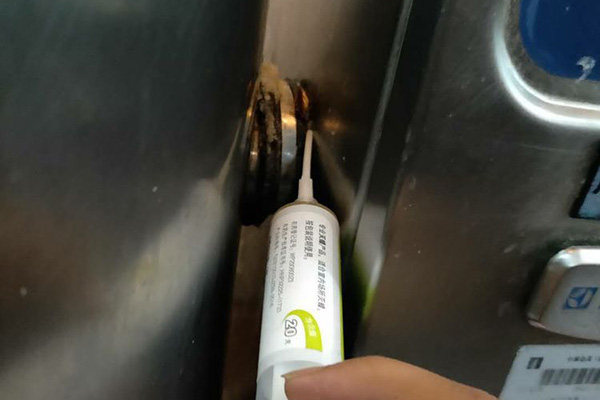 胶饵防治蟑螂效果虽好，但也要掌握正确的使用方法