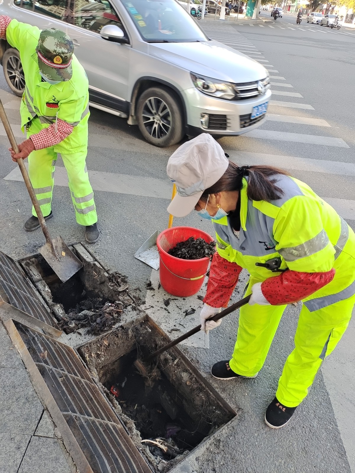【贛州】清水井,保通暢!他們清理城市“腸道” 【贛州】清水井,保通暢!他們清理城市“腸道”