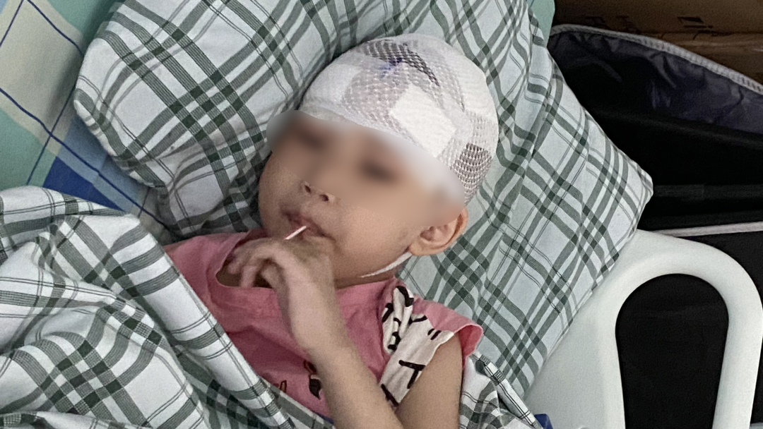 7岁小女孩患脑胶质瘤并发癫痫症,神经医学专家专业化治疗,圆满成功! 7岁小女孩患脑胶质瘤并发癫痫症,神经医学专家专业化治疗,圆满成功!