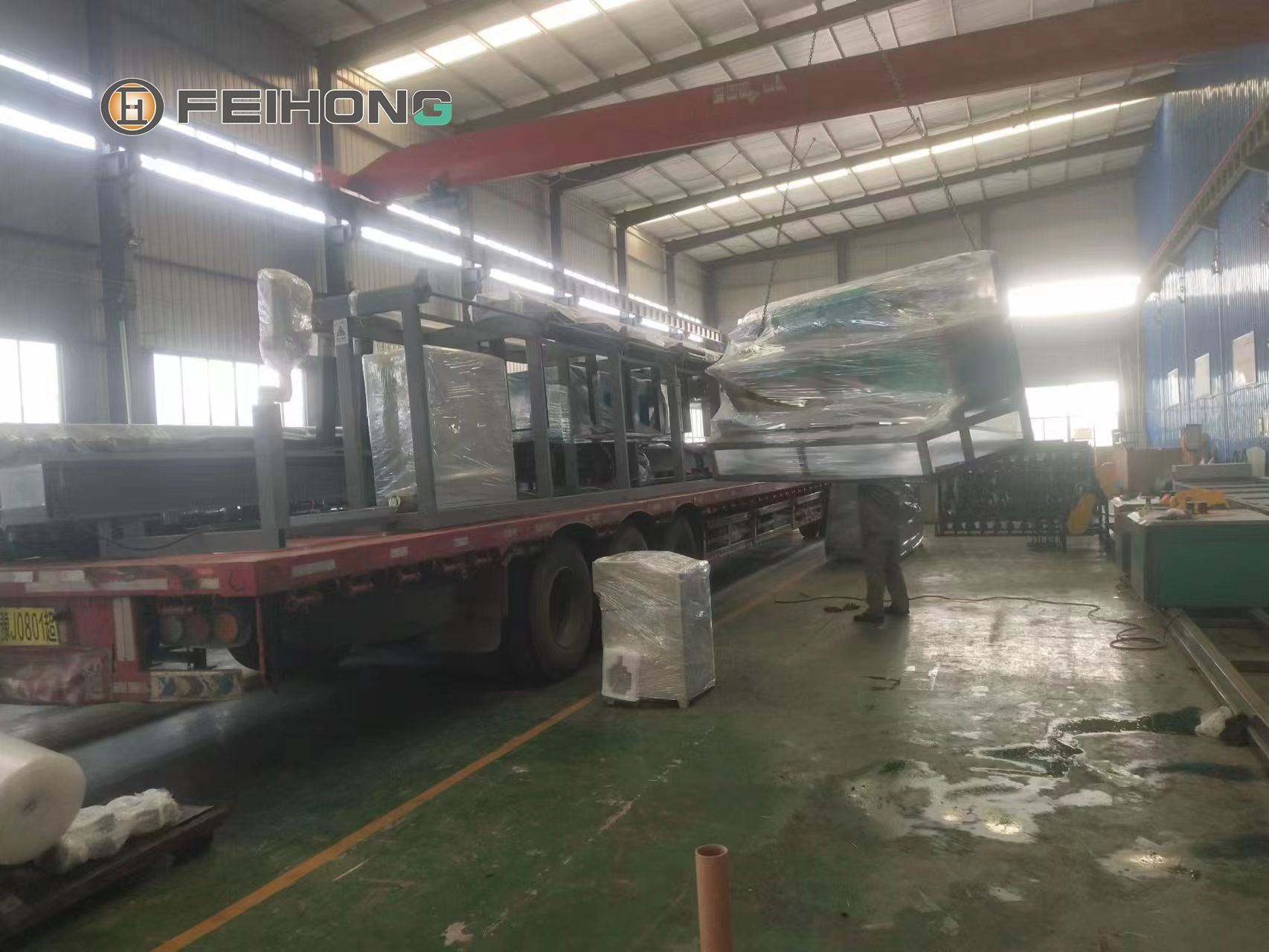 喜訊!熱烈慶祝飛宏4套智能鋼筋加工設(shè)備裝車完畢順利發(fā)出 喜訊!熱烈慶祝飛宏4套智能鋼筋加工設(shè)備裝車完畢順利發(fā)出