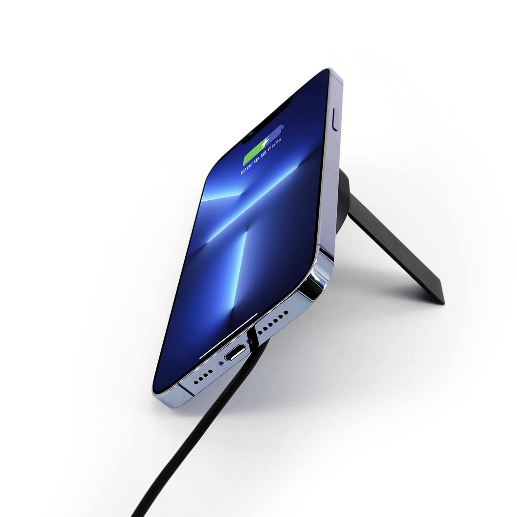 Desktop magnetic wireless charger
