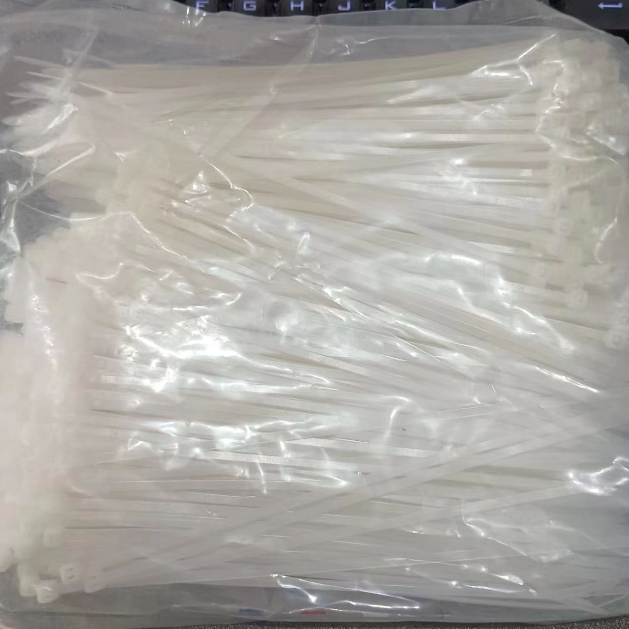 白色扎带4*200长虹品牌 全新料 足500条/包