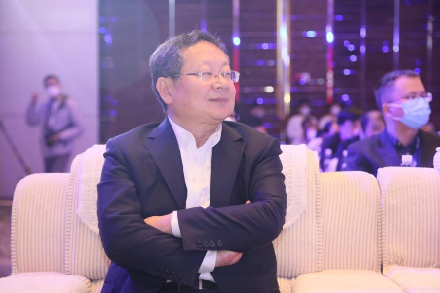 纳克微束董事长杨植岗出席“怀柔论坛”,助力怀柔国际大科学装置建设 纳克微束董事长杨植岗出席“怀柔论坛”,助力怀柔国际大科学装置建设
