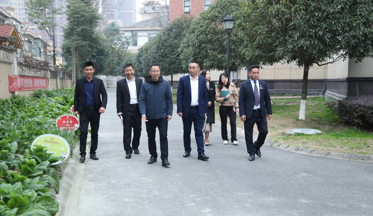 教育好景君须记，最是交流学习时——育仁菁英学校赴我校观摩研讨