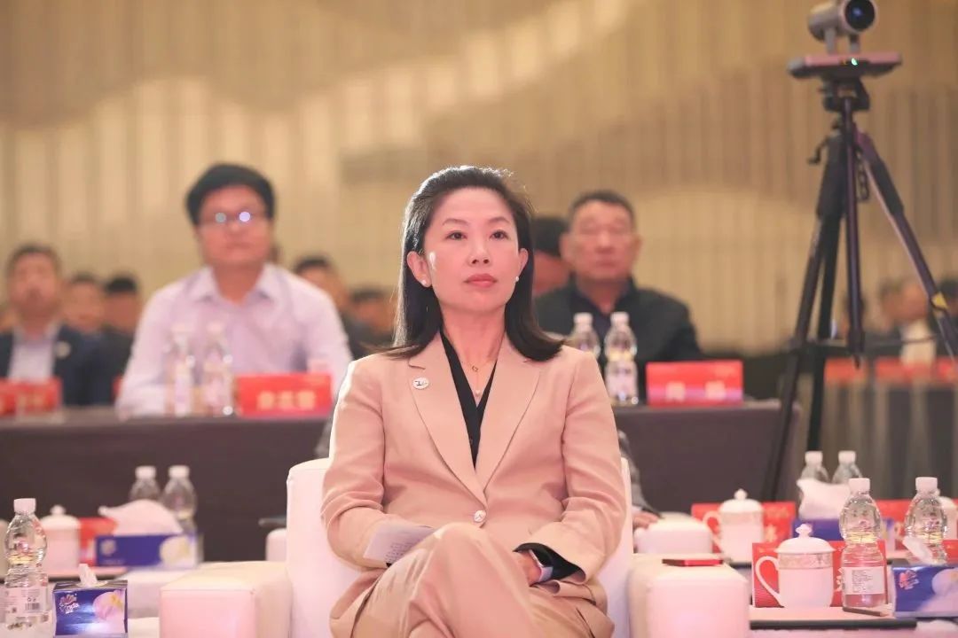 六五新征程·數智引未來丨玉禾田集團隆重舉行上市三周年慶典系列活動 六五新征程·數智引未來丨玉禾田集團隆重舉行上市三周年慶典系列活動