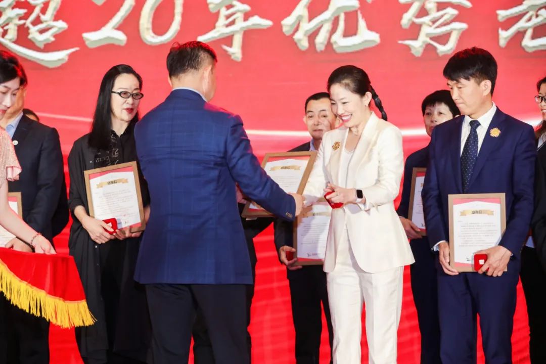 六五新征程·數智引未來丨玉禾田集團隆重舉行上市三周年慶典系列活動 六五新征程·數智引未來丨玉禾田集團隆重舉行上市三周年慶典系列活動