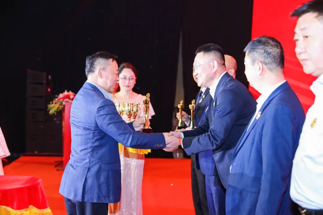 六五新征程·數智引未來丨玉禾田集團隆重舉行上市三周年慶典系列活動 六五新征程·數智引未來丨玉禾田集團隆重舉行上市三周年慶典系列活動