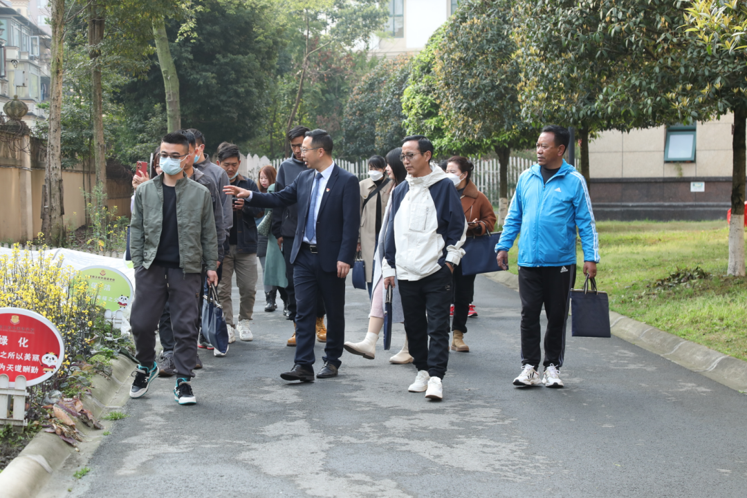 春风育暖意，王府迎客至——西藏自治区“区培计划”教师团队参访我校
