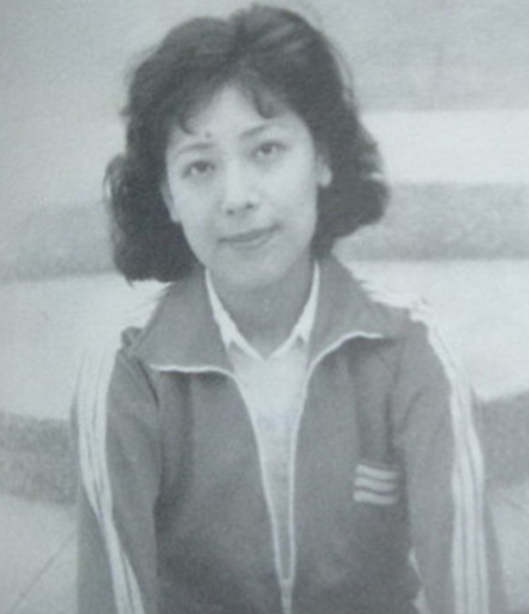 关牧村和王星军离婚33年后,她带儿子改嫁高官,他住美国至今单身 关牧村和王星军离婚33年后,她带儿子改嫁高官,他住美国至今单身
