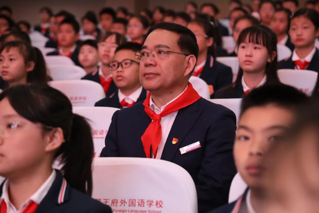 缅怀先烈，爱我中华——成都王府开展清明节主题教育活动