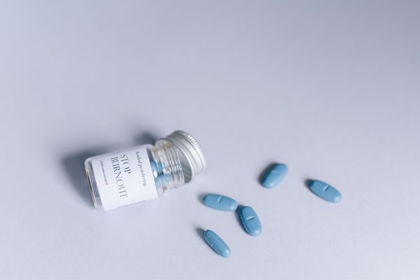 仿制药对原研创新药的替代