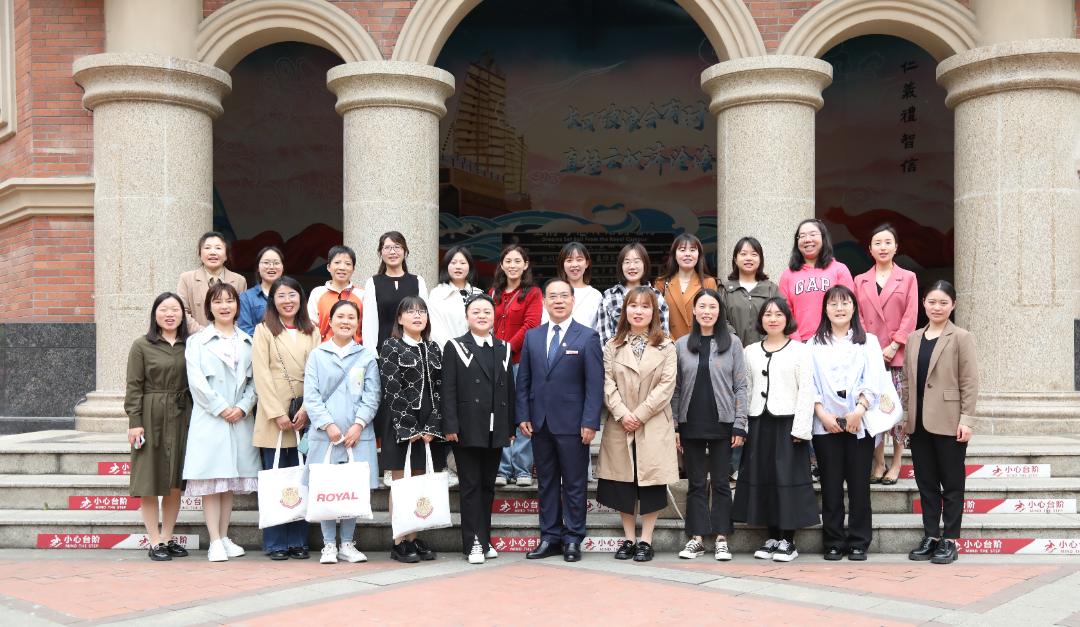 朝气蓬勃,昂扬向上——请您查收成都王府学校四月校长来信 朝气蓬勃,昂扬向上——请您查收成都王府学校四月校长来信