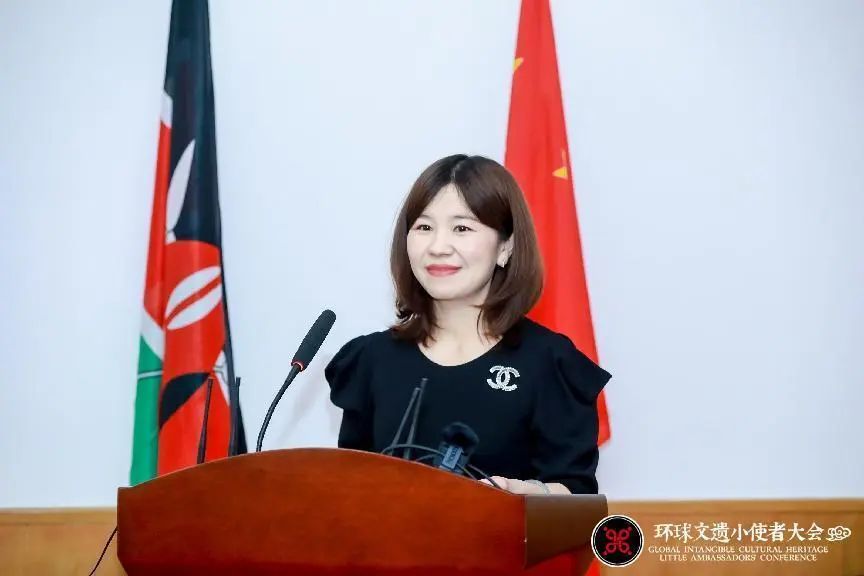 成都王府被肯尼亚驻华大使馆、泰王国驻华大使馆授牌为”巴蜀文化区域“《环球非遗小使者》遴选示范学校