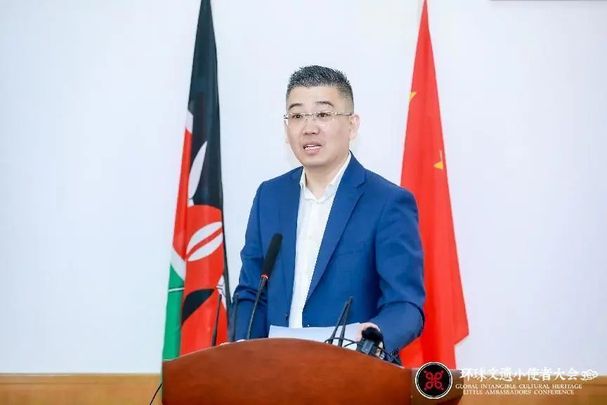 成都王府被肯尼亚驻华大使馆、泰王国驻华大使馆授牌为”巴蜀文化区域“《环球非遗小使者》遴选示范学校