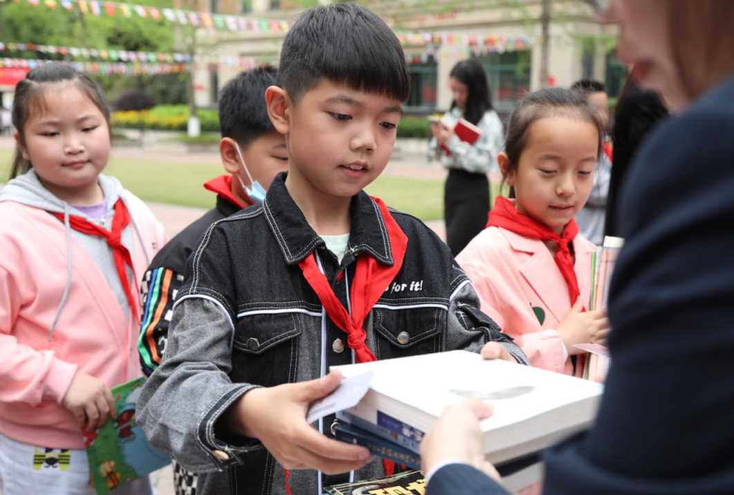 书香暖心，感谢有你！——成都王府图书馆致2023年捐书者的感谢信