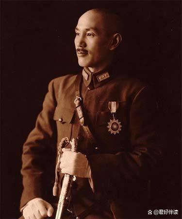 张学良生前不愿承认,真正救他的人不是宋美龄,此人他不敢提 张学良生前不愿承认,真正救他的人不是宋美龄,此人他不敢提